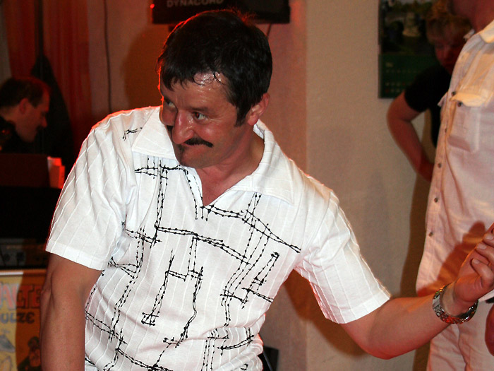 Mit vollem K�rpereinsatz